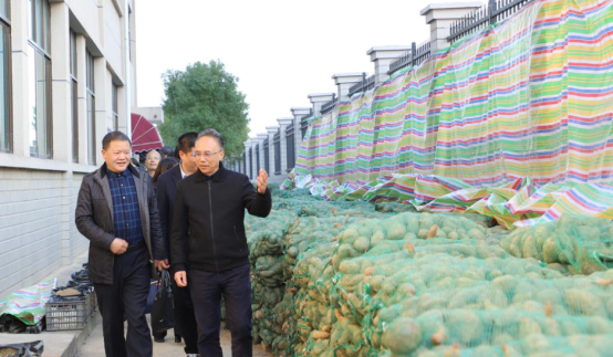 雙清區(qū)委書記曾秦偉帶隊走訪天香生物參觀調(diào)研，助力鄉(xiāng)村振興