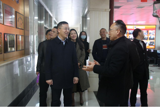 市委常委、組織部部長、統(tǒng)戰(zhàn)部部長龔紅果蒞臨天香生物調(diào)研