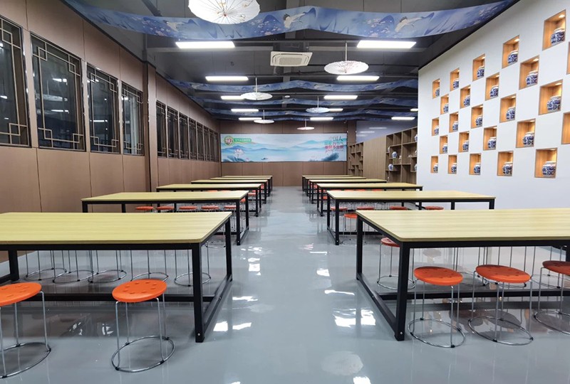 “邵陽紅”中醫(yī)藥膳科普教育研學(xué)基地在天香生物產(chǎn)業(yè)園啟動