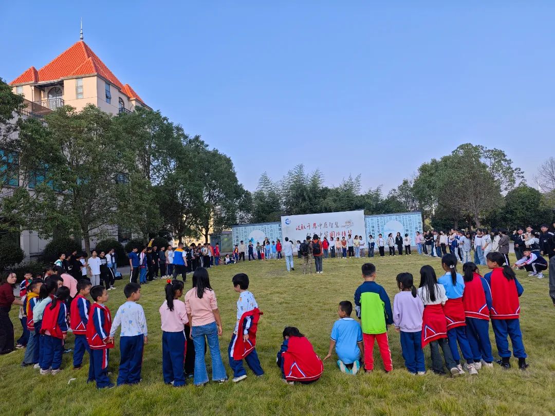 雙清區(qū)“愛心護航，助夢成長”